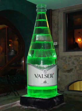 Eisfiigur_Valser_Flasche